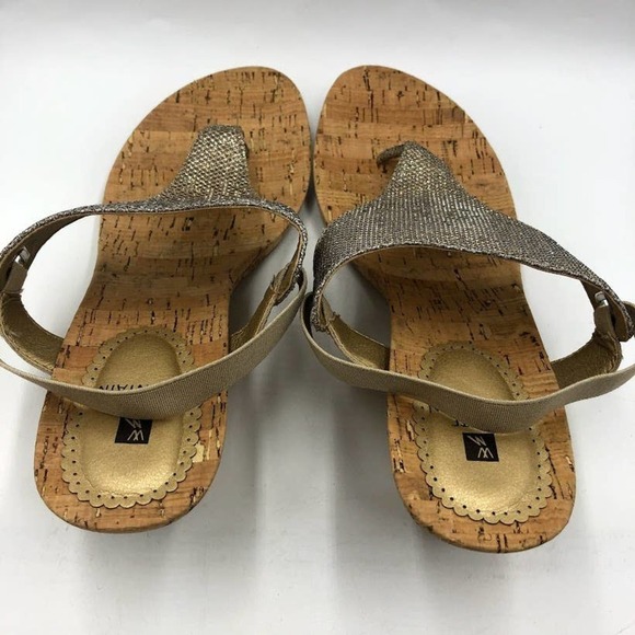 White Mountain Women's Gold Wedge Sandals - Picture 8 of 15